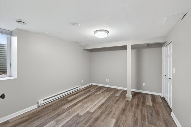 3901 Lake Drive Avenue N, Robbinsdale, MN 55422