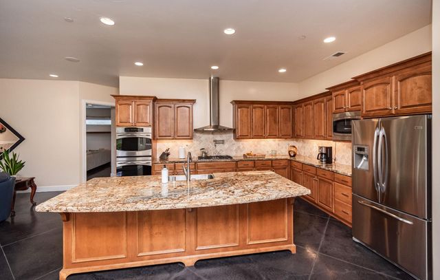 7190 Starkview Pl, Loomis, CA 95650