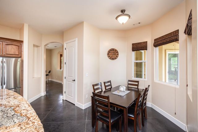 7190 Starkview Pl, Loomis, CA 95650