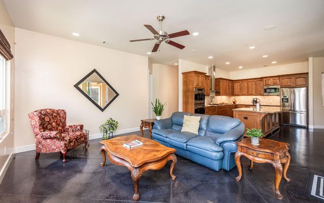 7190 Starkview Pl, Loomis, CA 95650