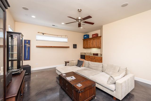 7190 Starkview Pl, Loomis, CA 95650