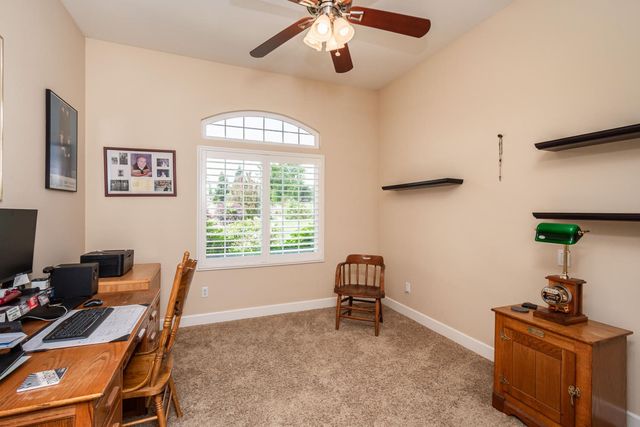 7190 Starkview Pl, Loomis, CA 95650