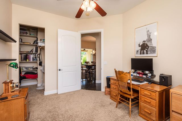 7190 Starkview Pl, Loomis, CA 95650