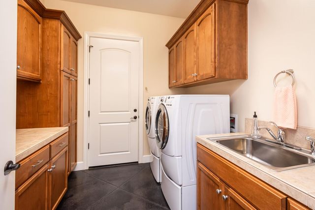 7190 Starkview Pl, Loomis, CA 95650