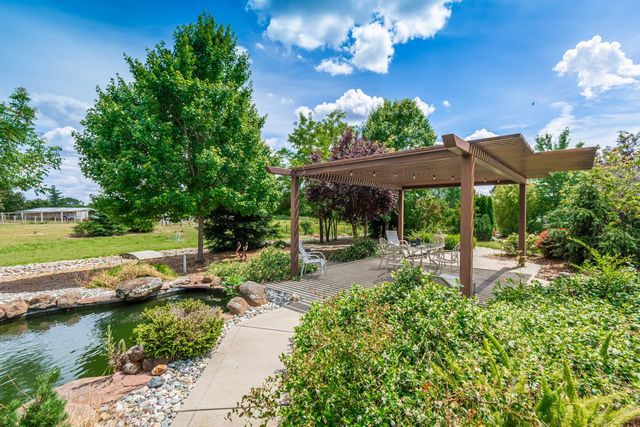 7190 Starkview Pl, Loomis, CA 95650