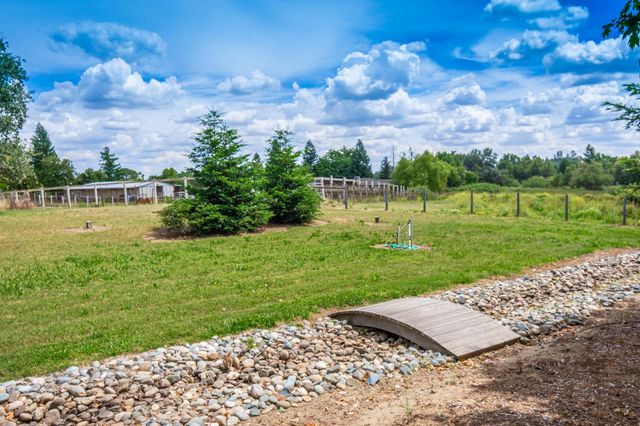 7190 Starkview Pl, Loomis, CA 95650
