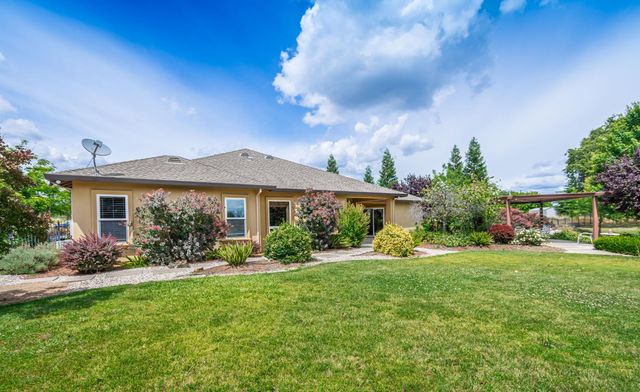 7190 Starkview Pl, Loomis, CA 95650