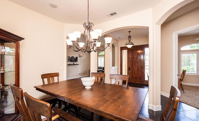 7190 Starkview Pl, Loomis, CA 95650