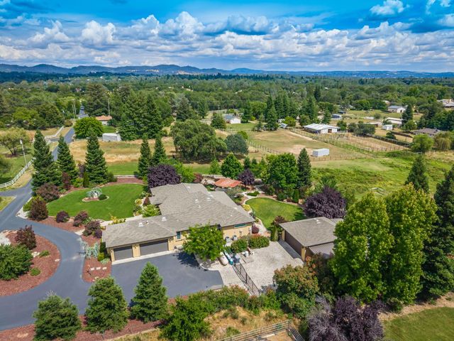 7190 Starkview Pl, Loomis, CA 95650