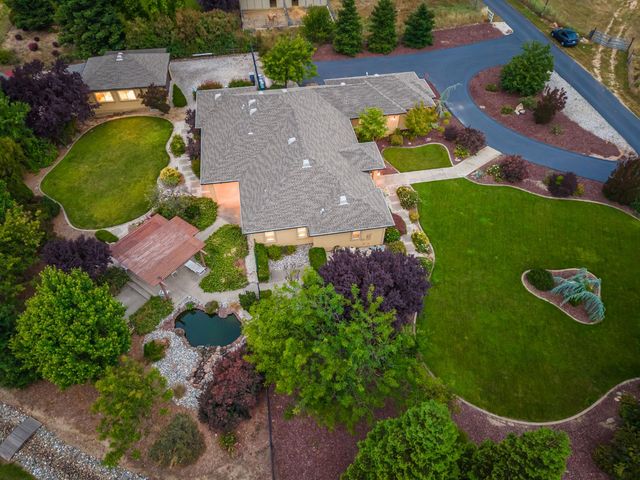 7190 Starkview Pl, Loomis, CA 95650