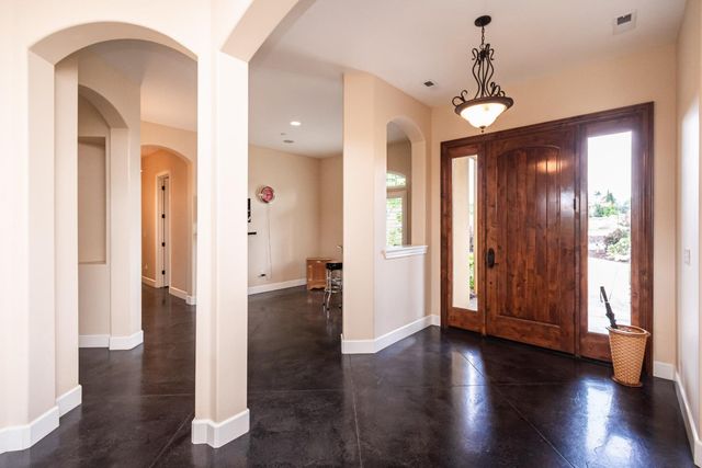 7190 Starkview Pl, Loomis, CA 95650
