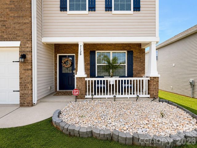 7129 Branch Fork Road, Charlotte, NC 28215