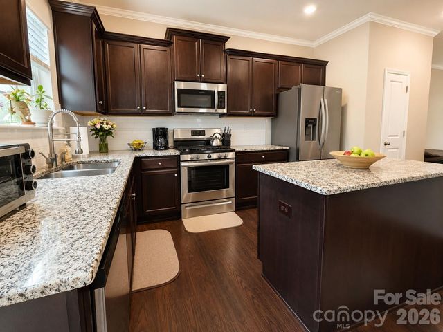 7129 Branch Fork Road, Charlotte, NC 28215