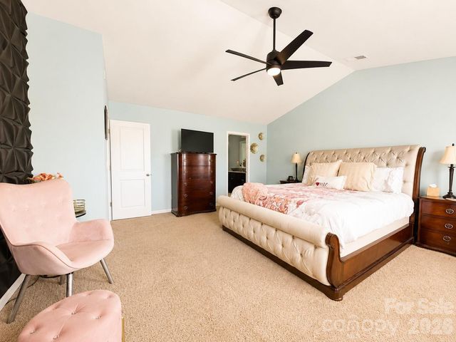 7129 Branch Fork Road, Charlotte, NC 28215
