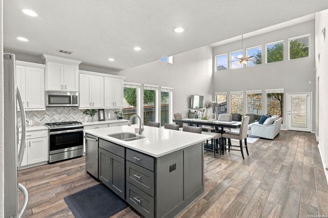 2202 ELYSIAN TRL, San Antonio, TX 78253