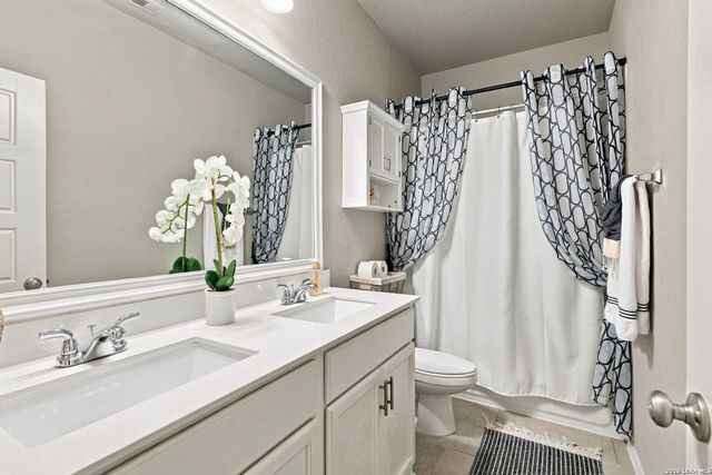 2202 ELYSIAN TRL, San Antonio, TX 78253