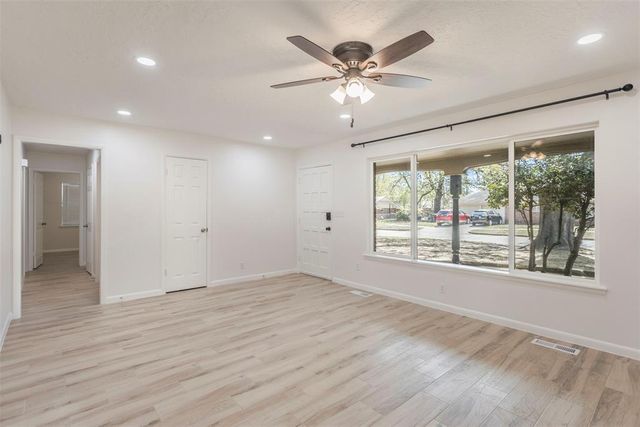 1523 Vine Street, Norman, OK 73072