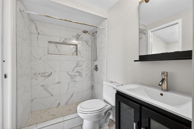 3428 ARBOR OAKS COURT, Tampa, FL 33614