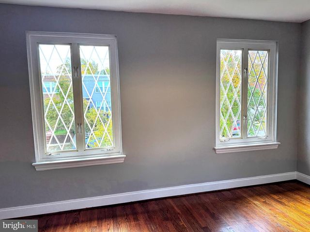 624 JEFFERSON ST NE, Washington, DC 20011