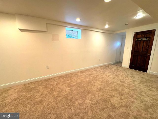 624 JEFFERSON ST NE, Washington, DC 20011