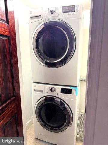 624 JEFFERSON ST NE, Washington, DC 20011