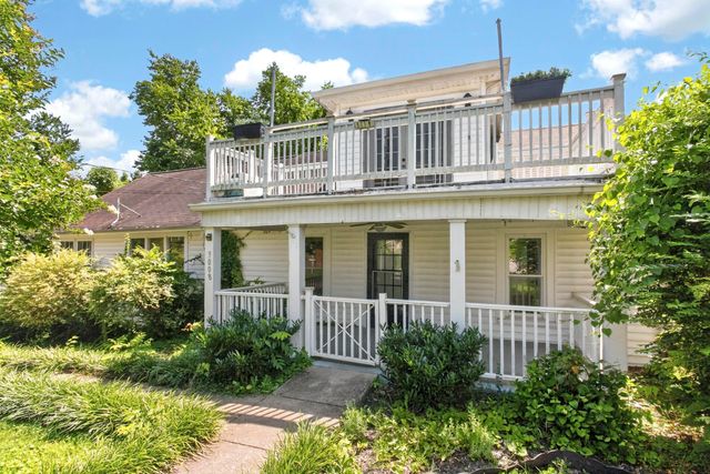 3008 Lakeshore Dr, Old Hickory, TN 37138