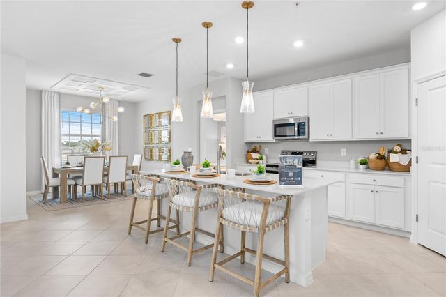 13001 PINK SAND COURT 203, Venice, FL 34293