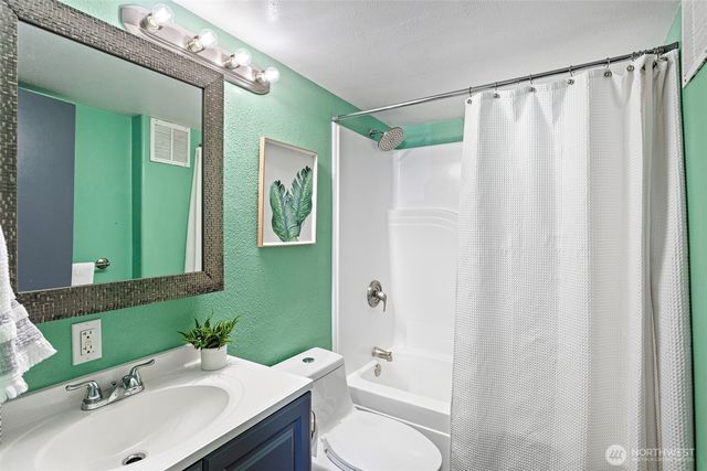 1428 E 32nd Street, Tacoma, WA 98404