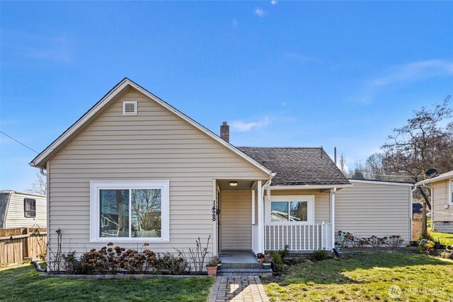 1428 E 32nd Street, Tacoma, WA 98404