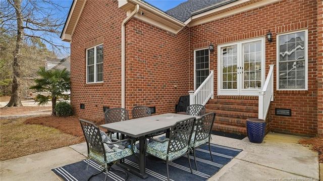 5204 Pin Oak Drive, Lumberton, NC 28358