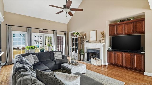 5204 Pin Oak Drive, Lumberton, NC 28358