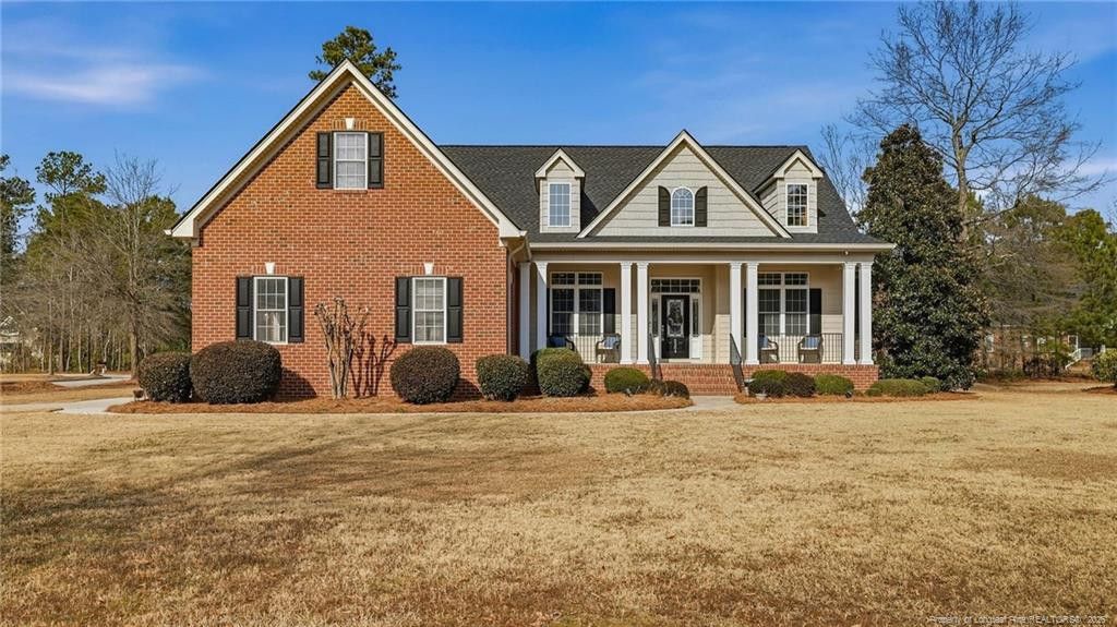 5204 Pin Oak Drive, Lumberton, NC 28358