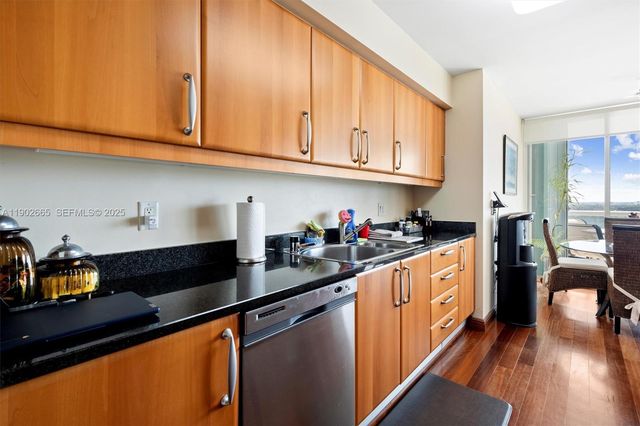 16500 Collins Avenue 2055, Sunny Isles Beach, FL 33160