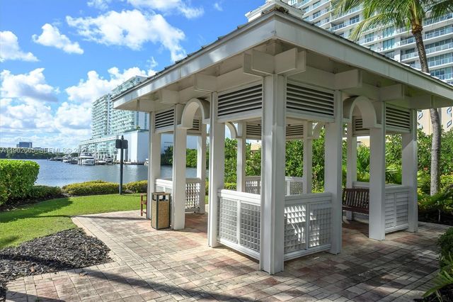 16500 Collins Avenue 2055, Sunny Isles Beach, FL 33160