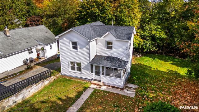 20 Ella Street, Bloomingdale, NJ 07403