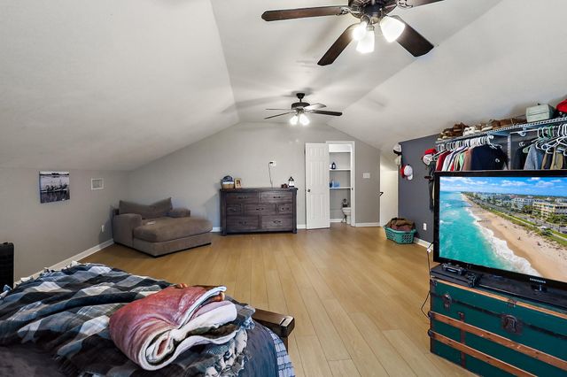 13659 Todd Road, Winnie, TX 77665