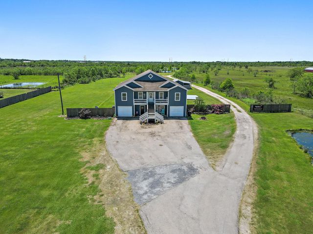 13659 Todd Road, Winnie, TX 77665