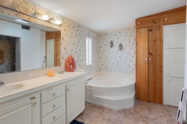 2008 COLSON ROAD, Plant City, FL 33567