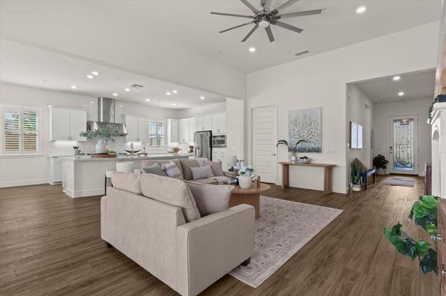 3012 Calypso Cir, El Dorado Hills, CA 95762