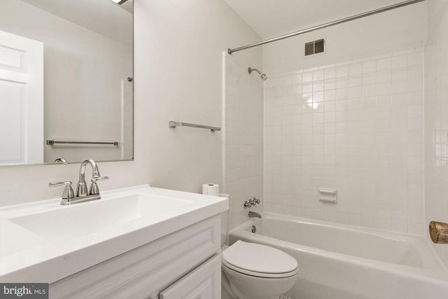 11009 CRIPPLEGATE RD, Potomac, MD 20854
