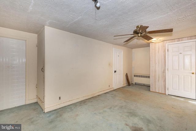 2685 DAY SPRING DR, Hampstead, MD 21074