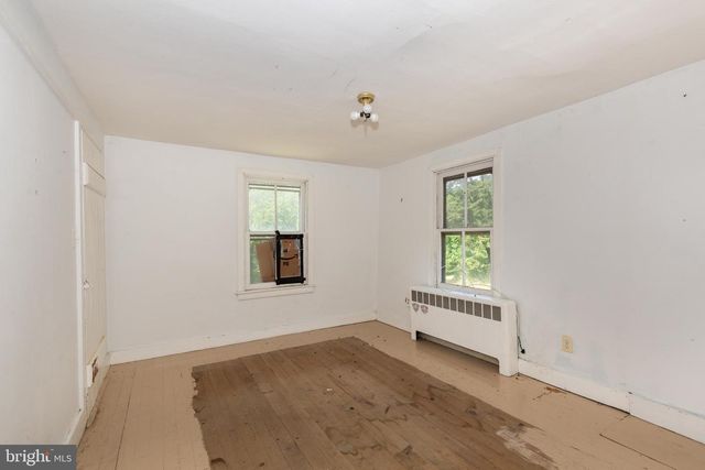 2685 DAY SPRING DR, Hampstead, MD 21074