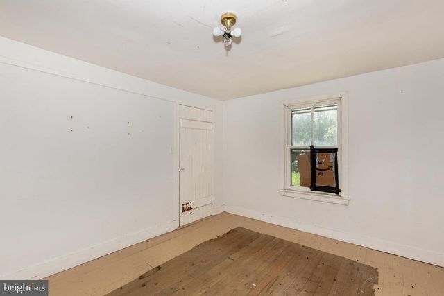 2685 DAY SPRING DR, Hampstead, MD 21074