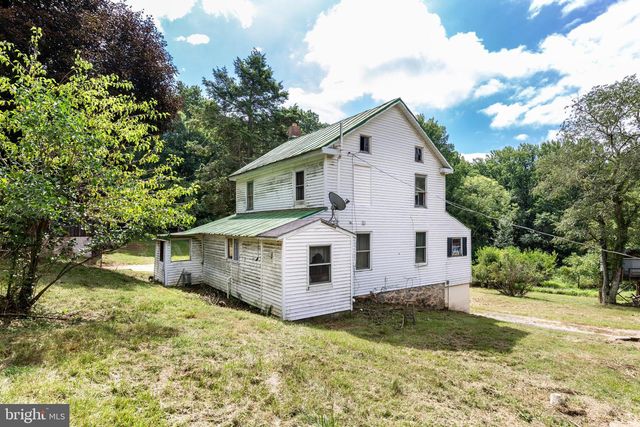 2685 DAY SPRING DR, Hampstead, MD 21074