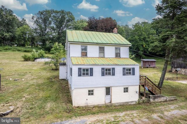 2685 DAY SPRING DR, Hampstead, MD 21074