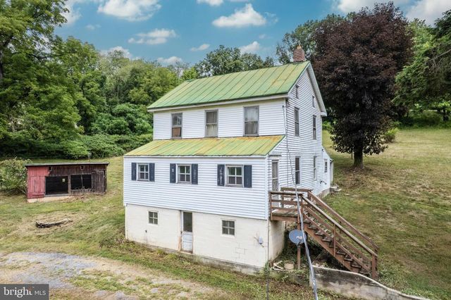 2685 DAY SPRING DR, Hampstead, MD 21074