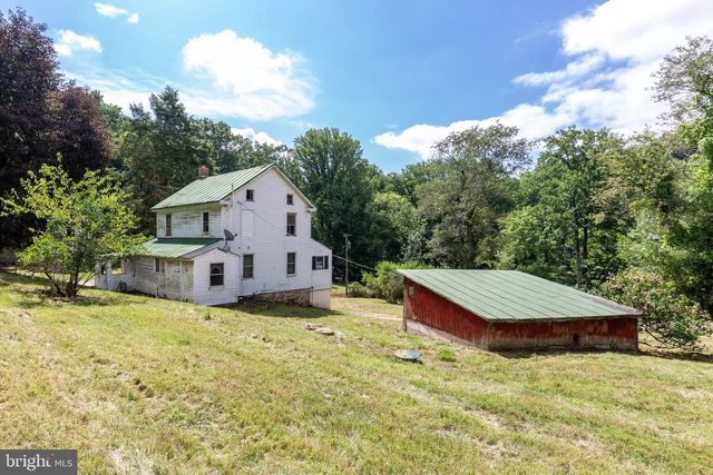 2685 DAY SPRING DR, Hampstead, MD 21074
