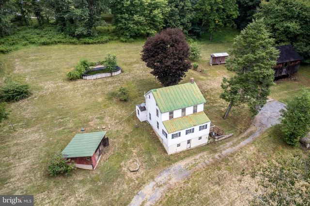 2685 DAY SPRING DR, Hampstead, MD 21074