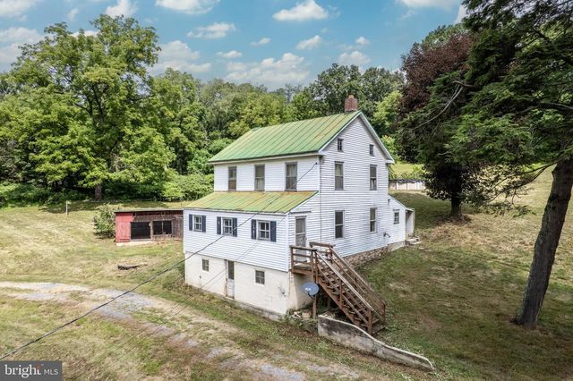2685 DAY SPRING DR, Hampstead, MD 21074