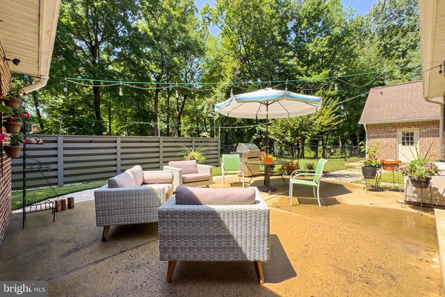 12905 WESTBROOK DR, Fairfax, VA 22030